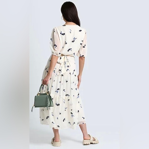 NWT Ralph Lauren Floral Crinkled Georgette Dress in Cream - Picture 2 of 14